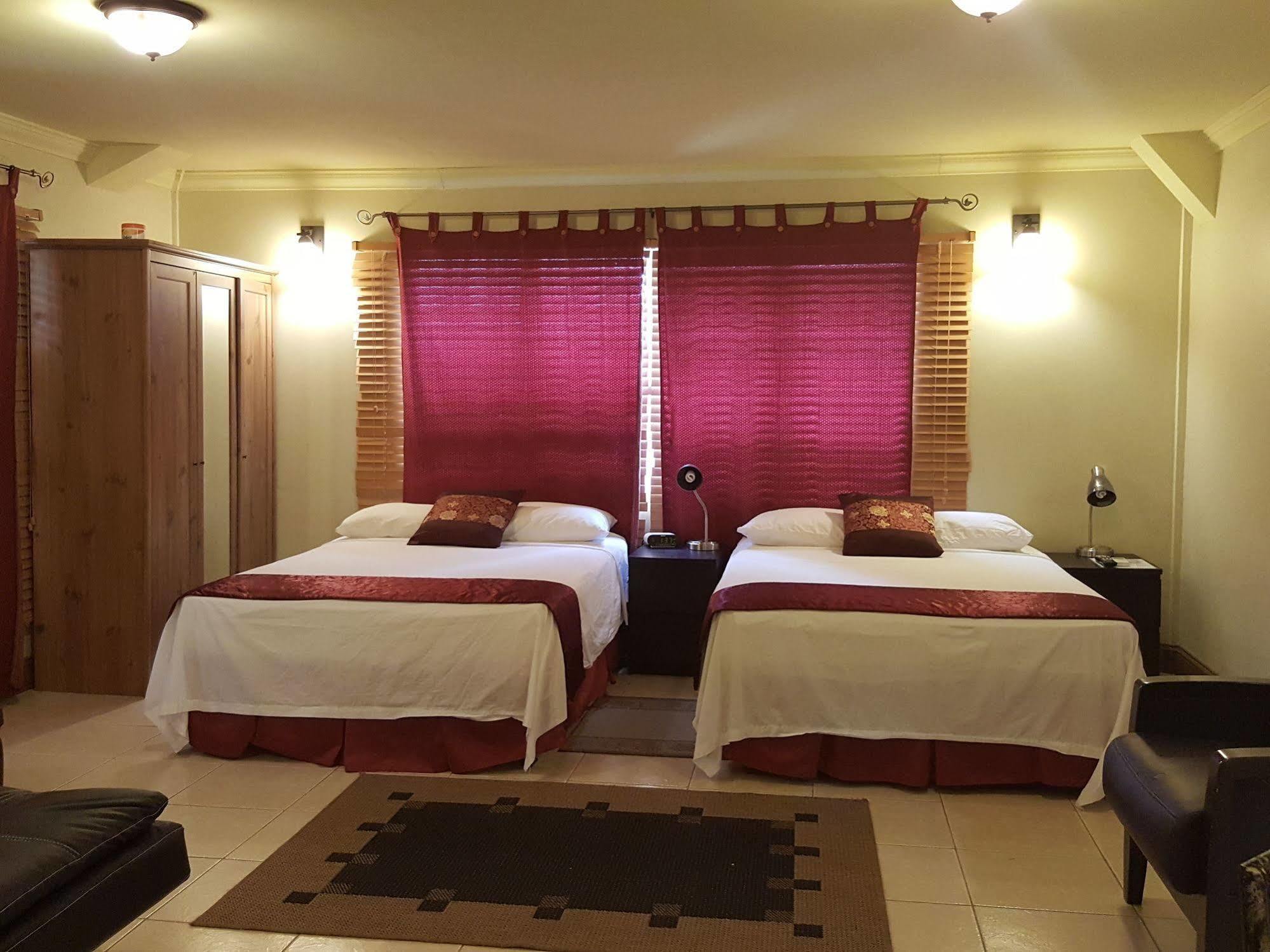 Savannah Maison Guest House Port of Spain Exteriör bild
